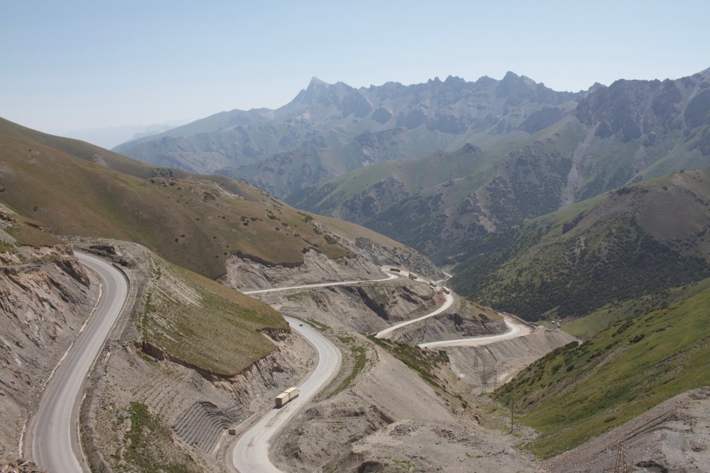 Pamir Highway V : derniers coups de&nbsp;pédale